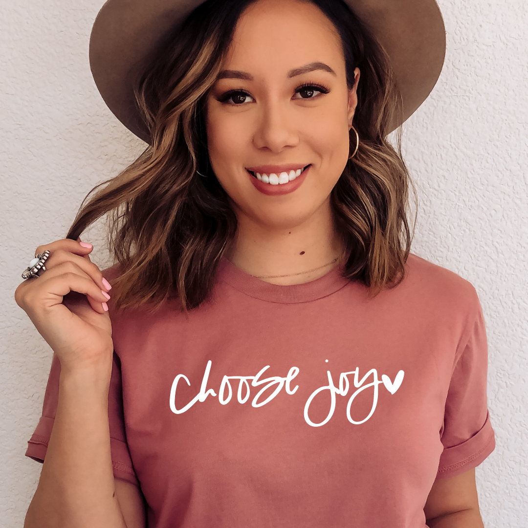 Choose Joy T-shirt mauve tee Shabby Lane