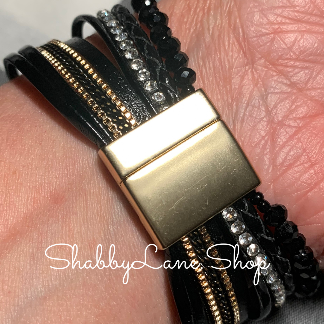 Gorgeous cross layered bracelet - black Faux leather Shabby Lane