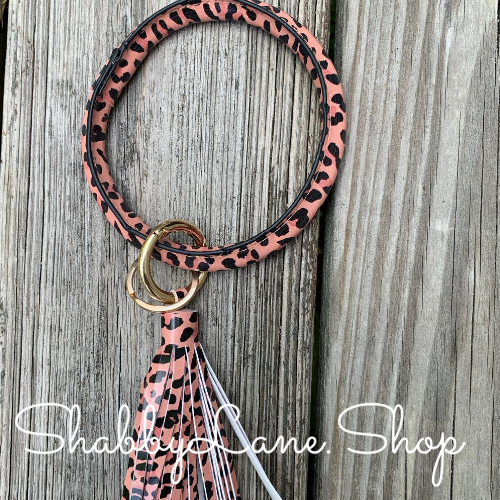 Tassel leopard bracelet key ring Shabby Lane