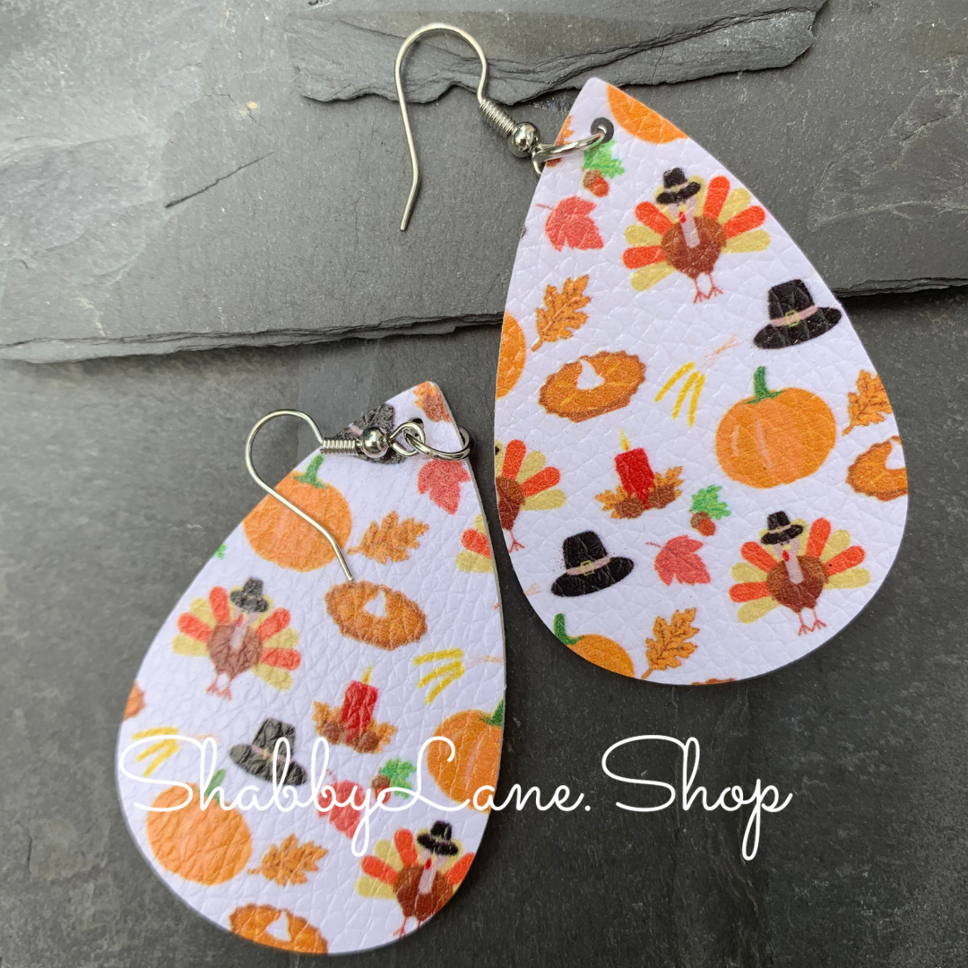 Fun Fall earrings - 2 Earring Shabby Lane