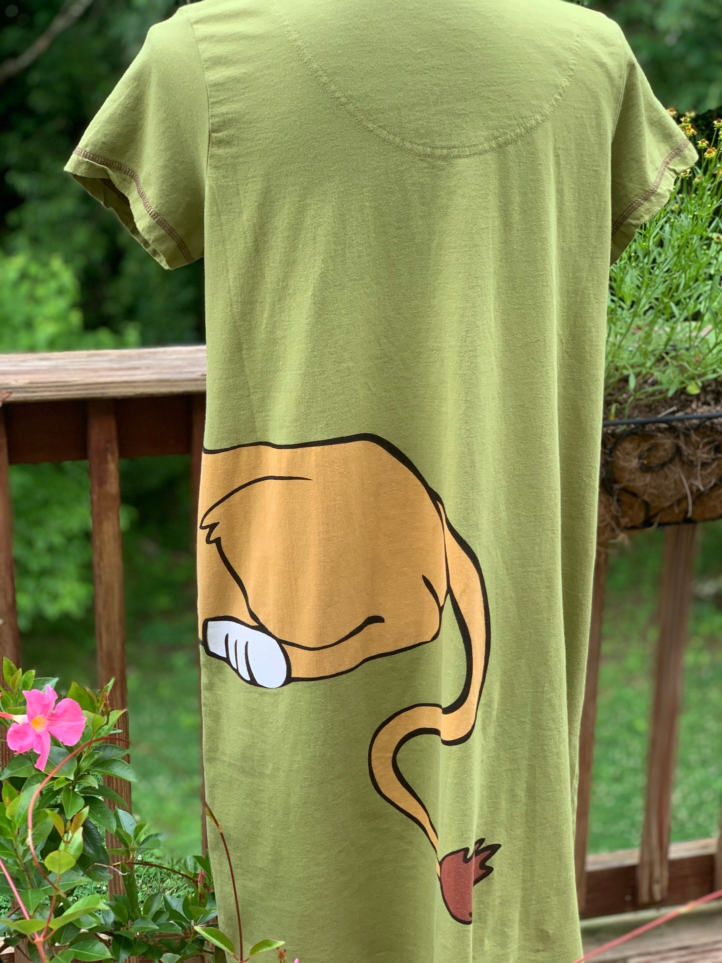 Lazy One Gown - Lying around lazy one