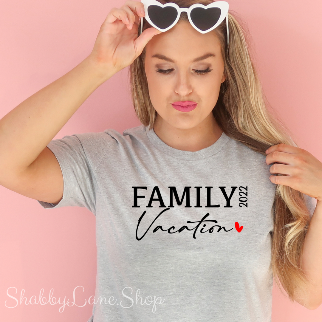 Family Vacation - Gray T-shirt tee Shabby Lane