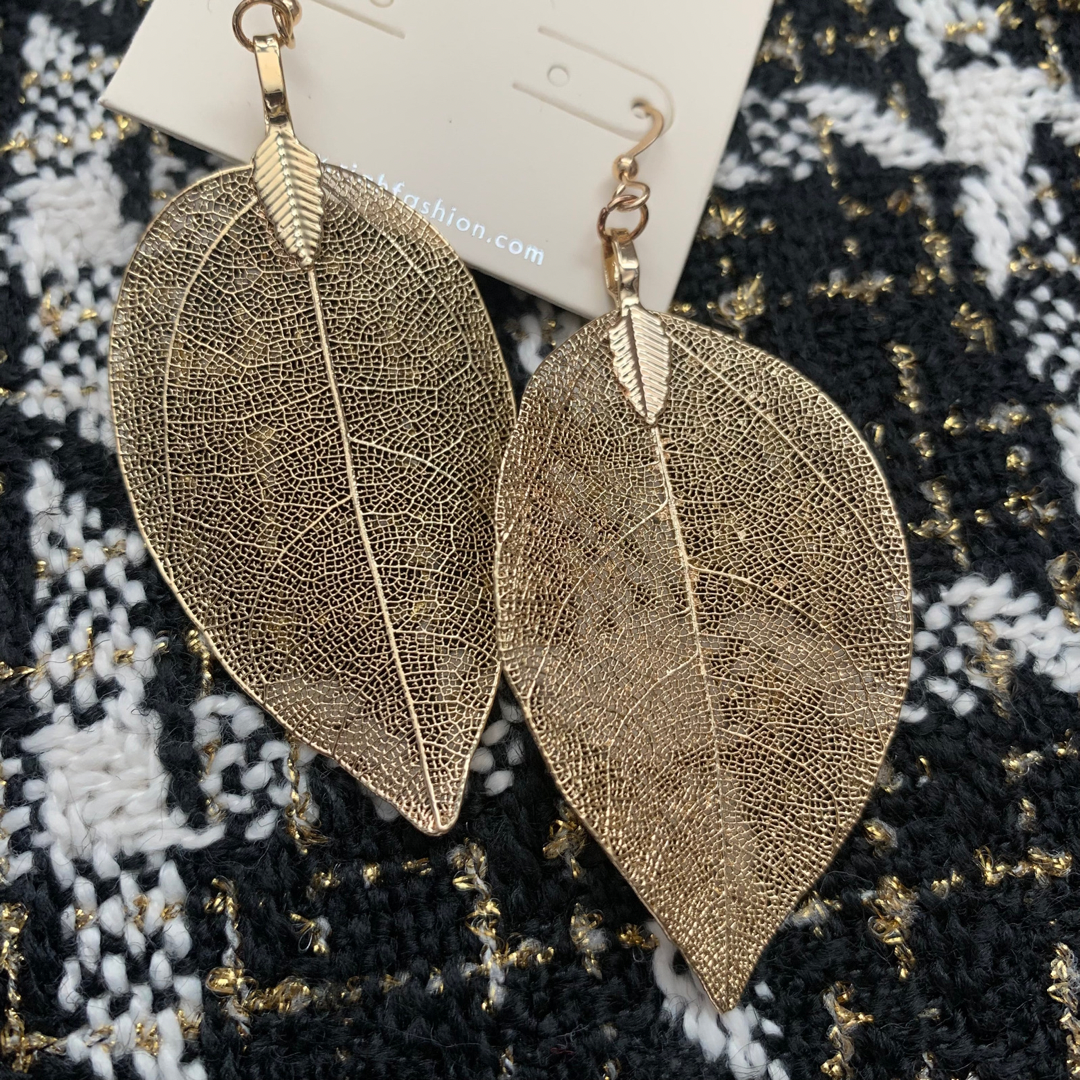 Beautiful Boutique Bundle with crossbody and cocoon wrap Shabby Lane