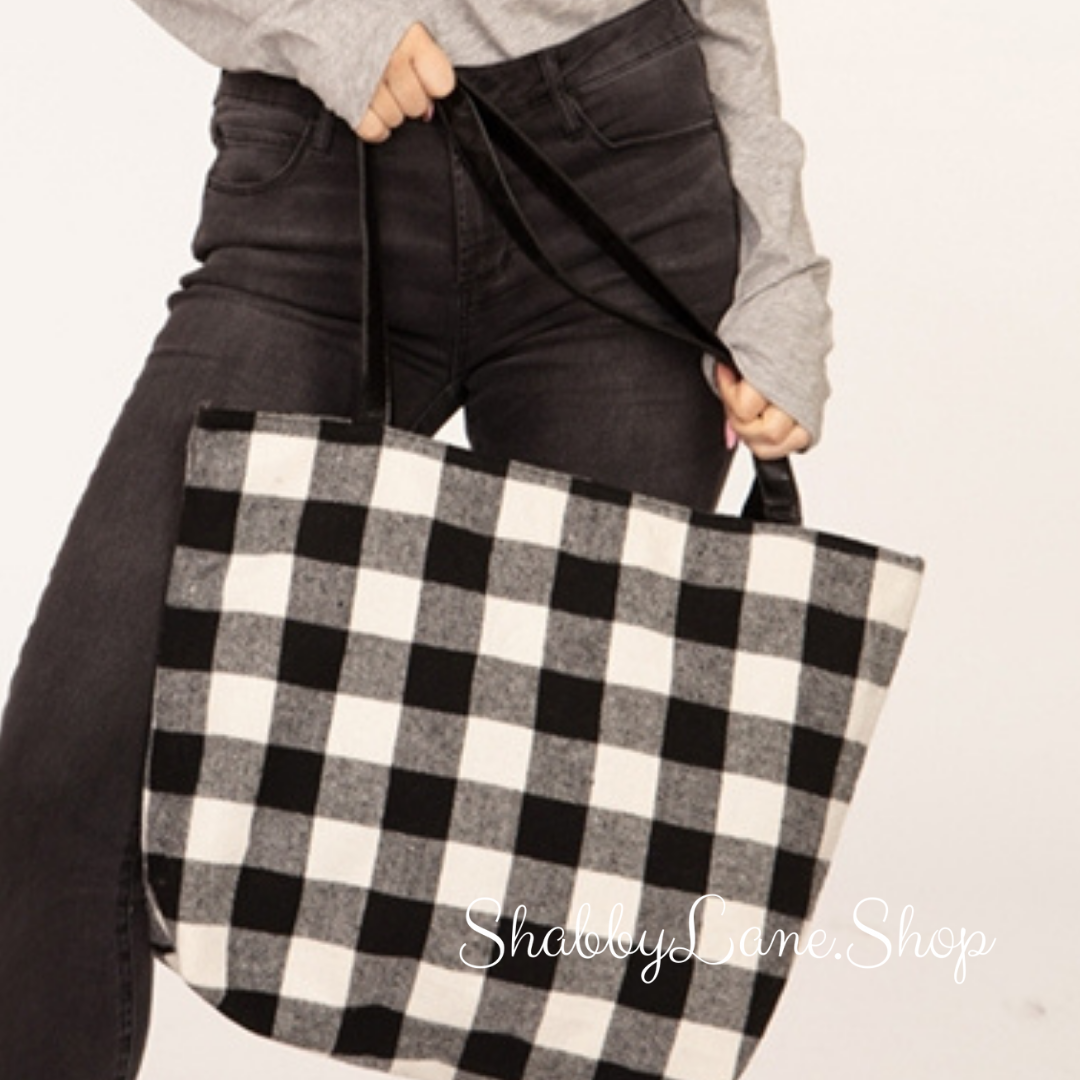 Sweet buffalo plaid tote - black and white Shabby Lane