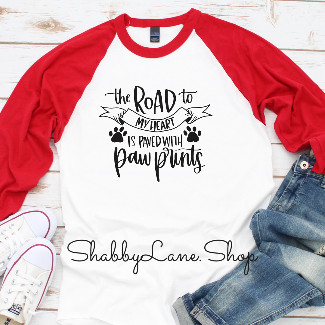 The road to my heart- paw prints - red sleeves tee Shabby Lane
