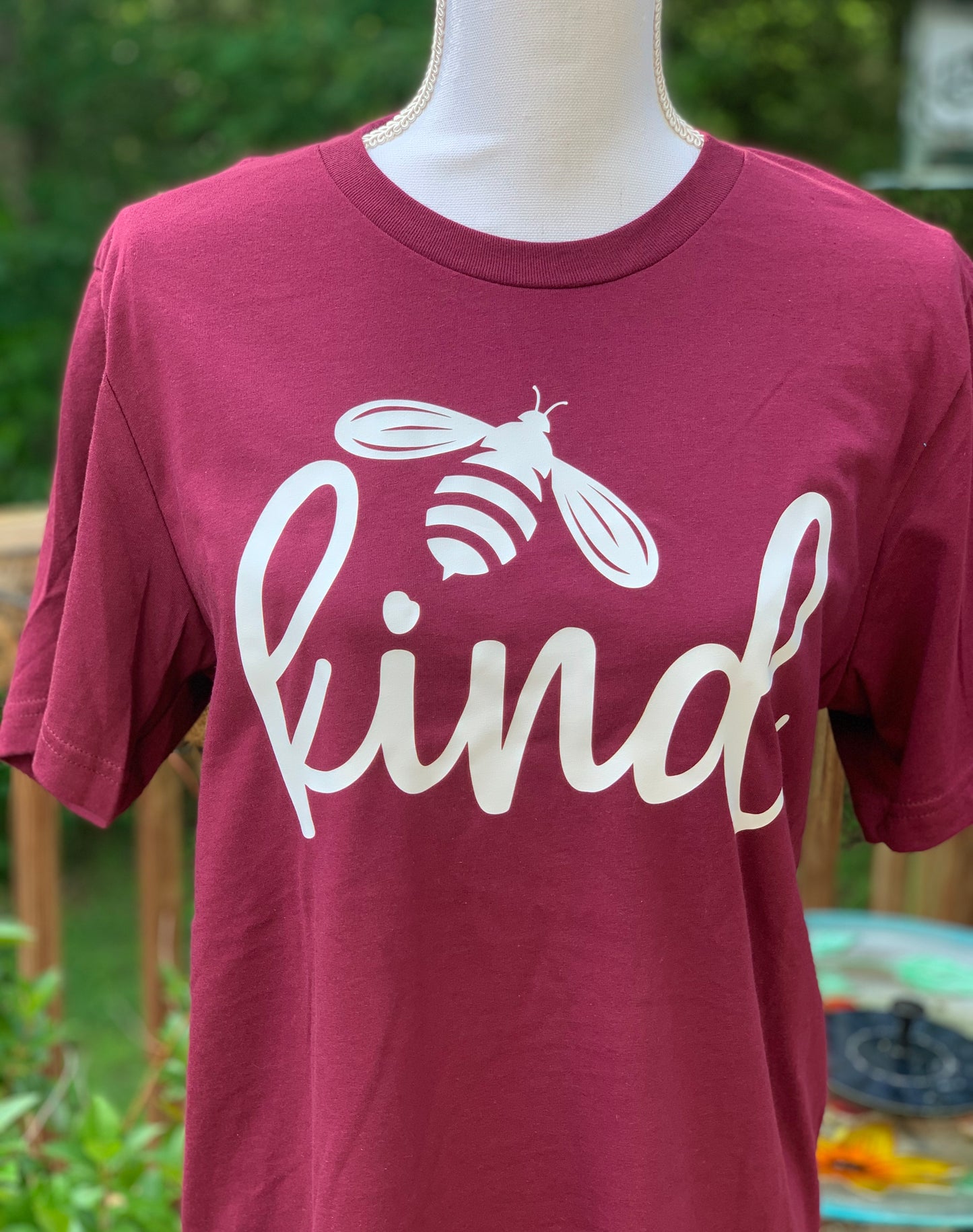 Bee Kind- Maroon tee Shabby Lane
