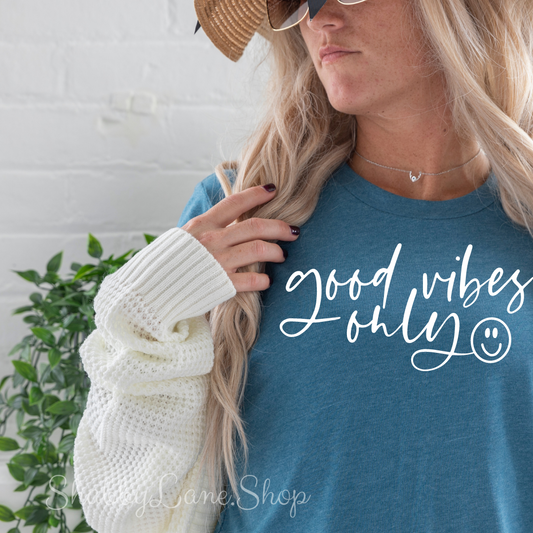 Good Vibes Only- T-shirt Teal tee Shabby Lane   