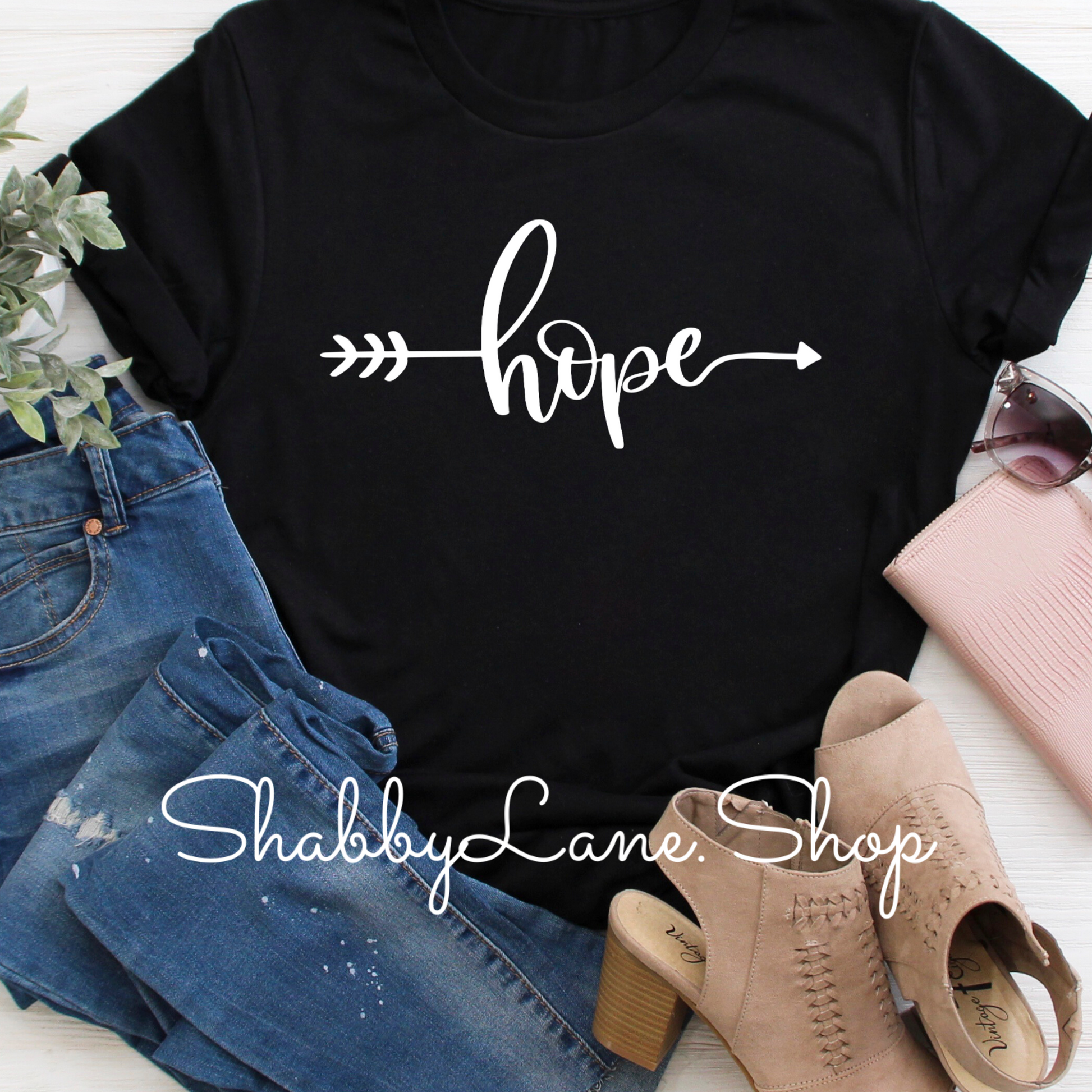 Hope arrow - Black tee Shabby Lane   