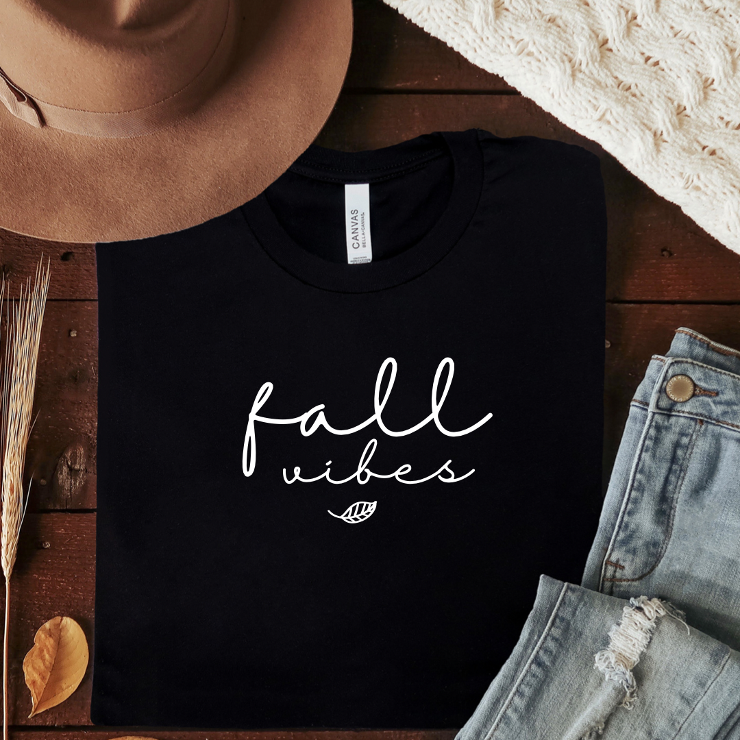 Fall vibes leaf - Black t-shirt tee Shabby Lane   