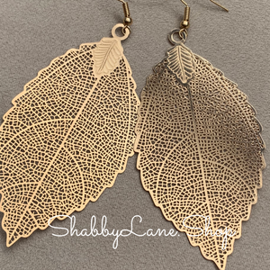 Gold leaf filigree earrings  Shabby Lane   