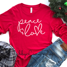 Load image into Gallery viewer, Peace and love - red tee Shabby Lane   