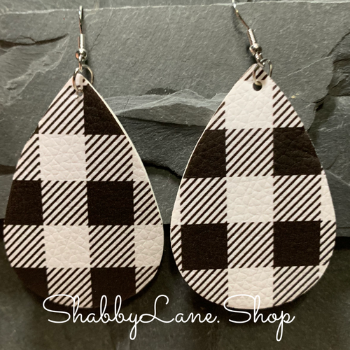 Buffalo plaid  earrings -Black 2  Shabby Lane   