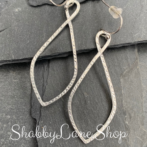 Beautiful silver designer earrings  Shabby Lane   