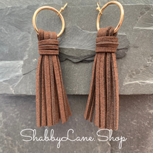 Load image into Gallery viewer, Leather tassel earrings - Dark Brown Earrings Shabby Lane   