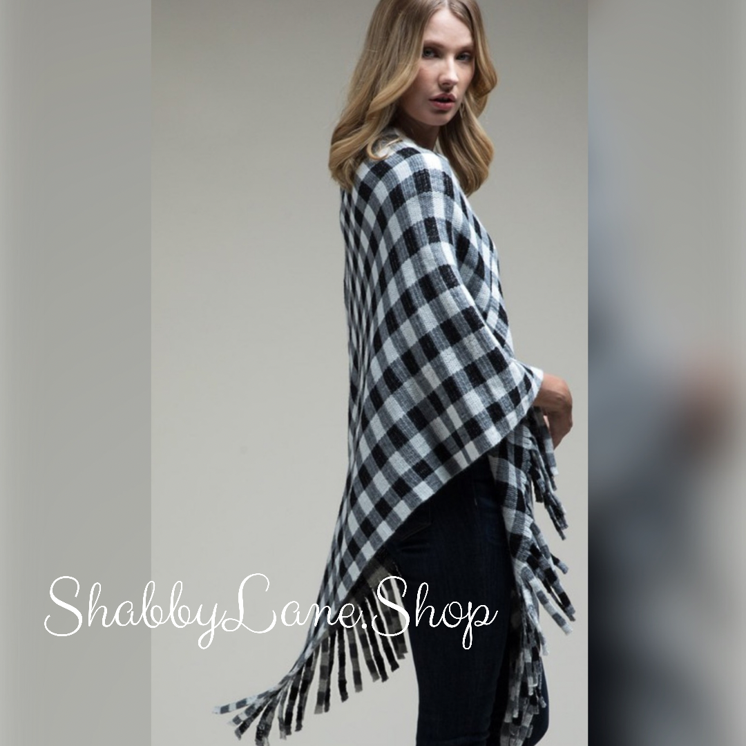 Buffalo plaid poncho with fringe- white and black  Shabby Lane   