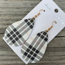 Load image into Gallery viewer, Buffalo plaid leather earrings  Shabby Lane   