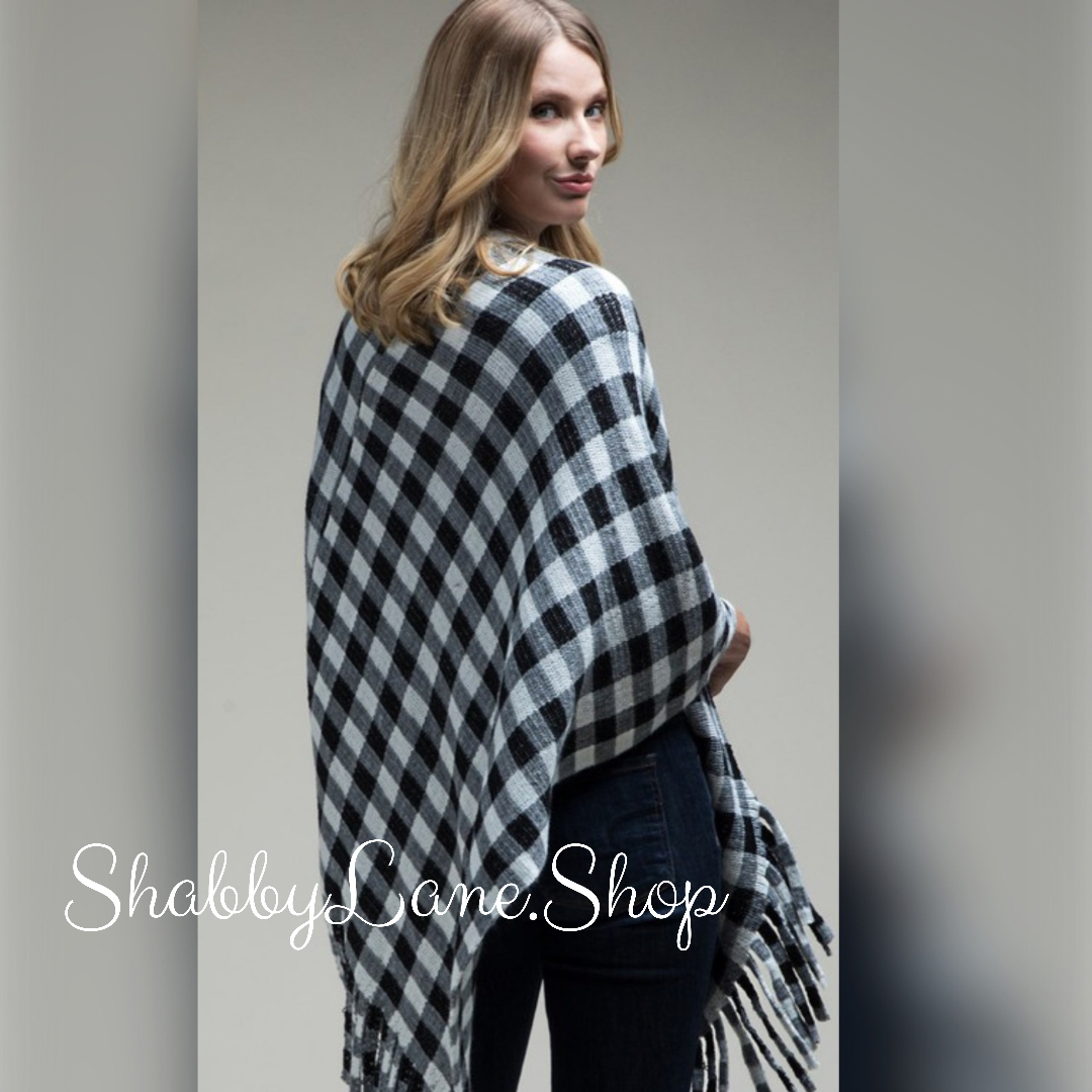 Buffalo plaid poncho with fringe- white and black  Shabby Lane   