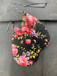 Pink on black floral earrings Earring Shabby Lane   
