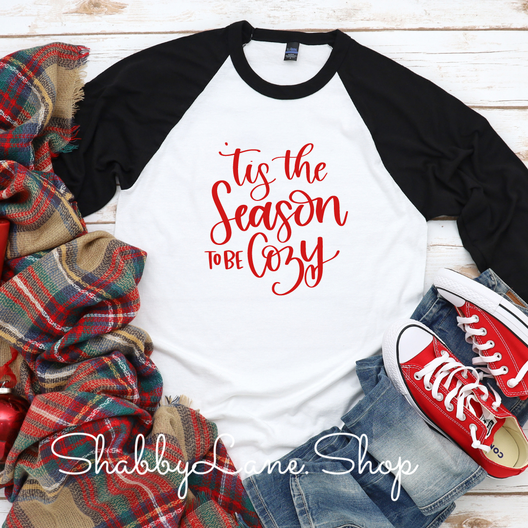 Tis the season to be cozy - black sleeves tee Shabby Lane   