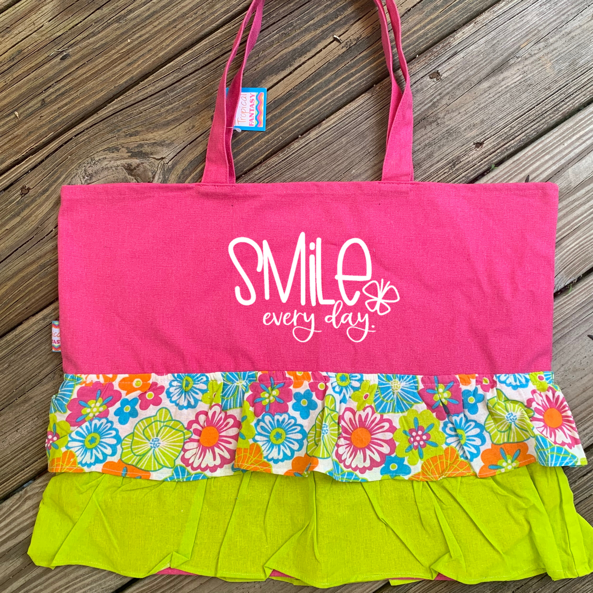 Fun beach tote - Smile Tote Shabby Lane   