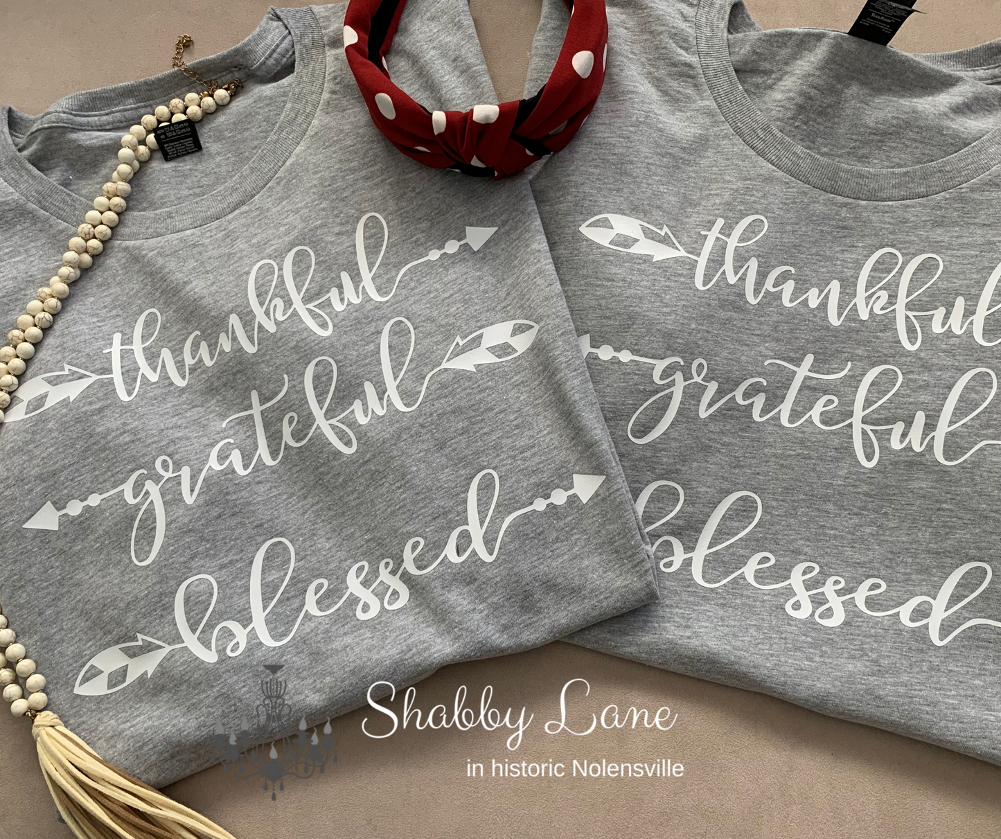 Thankful grateful blessed arrows heather grey tee Shabby Lane   