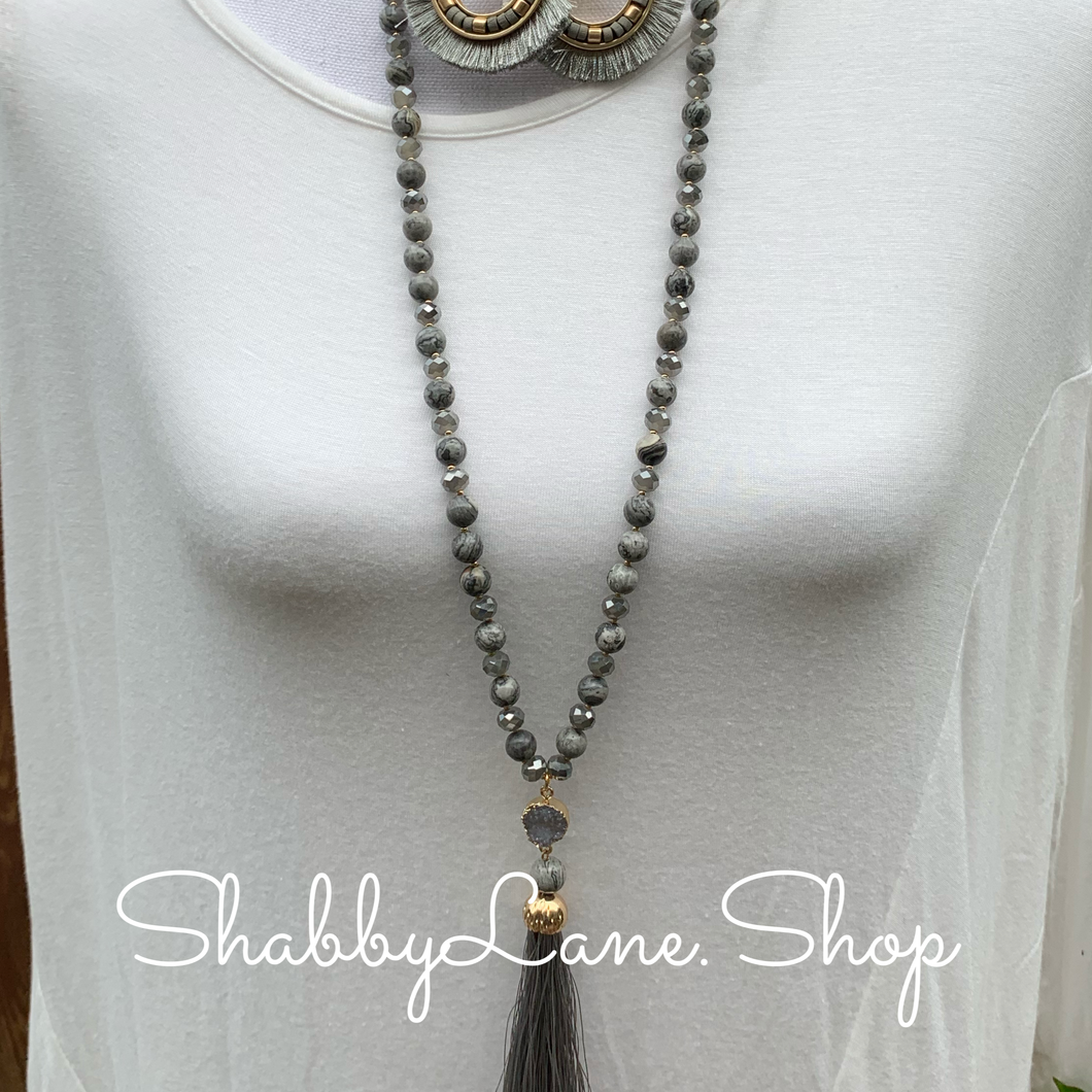 Tassel beaded necklace - gray and black  Shabby Lane   